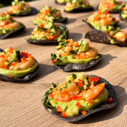 Tostada's met garnalen en guacamole